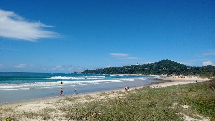 Playa de Byron Bay en 1 mes por Australia